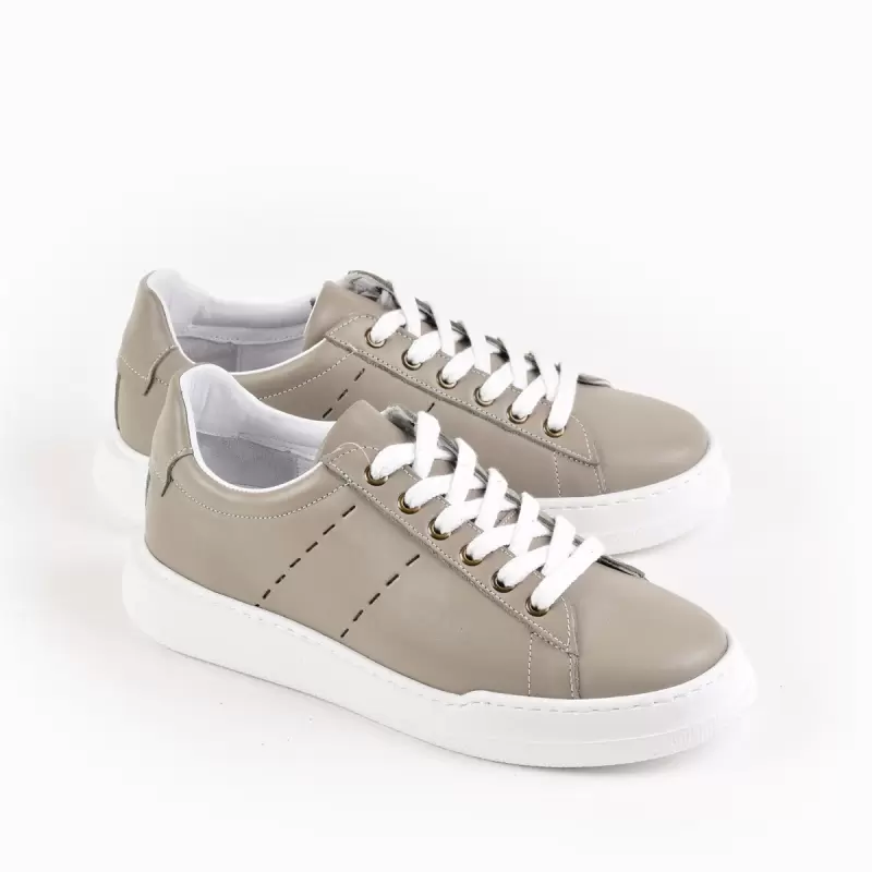 Red Rocks Casual 5075